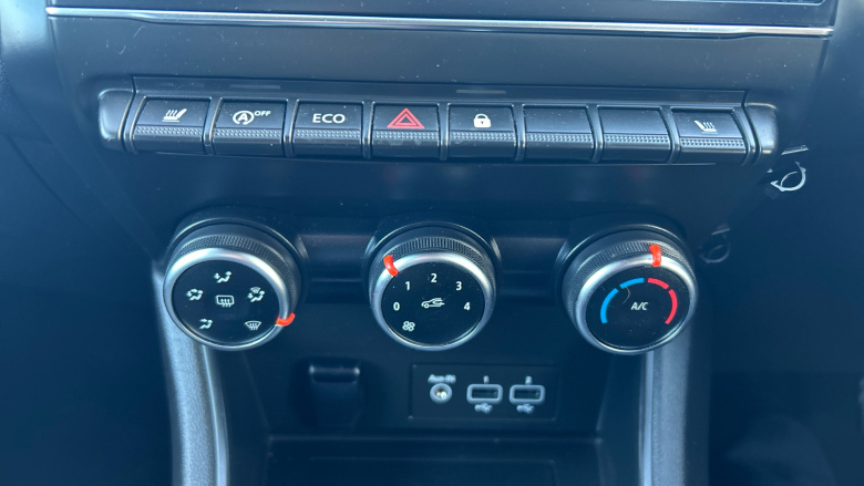 Renault Captur 1.0 TCE 90 SE Limited 5dr Petrol Hatchback